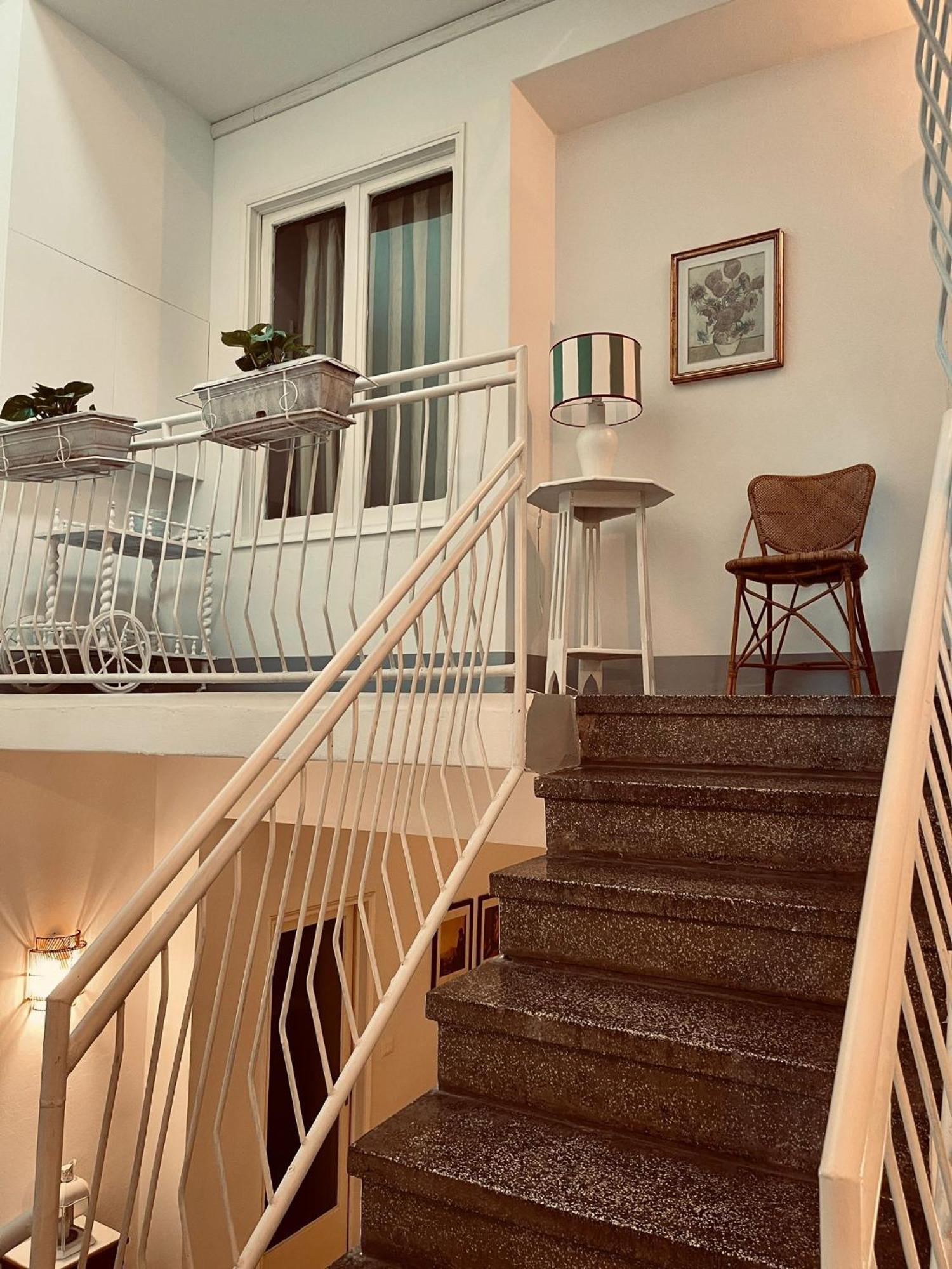 Miralago Casa Vacanze Riva di Solto Bagian luar foto